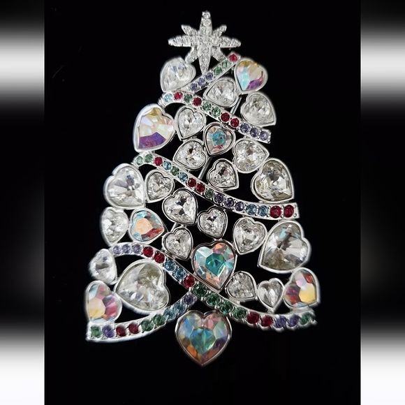 Swarovski Jewelry - 2007 Swarovski Crystal Rockefeller Center Retired Christmas Tree Brooch